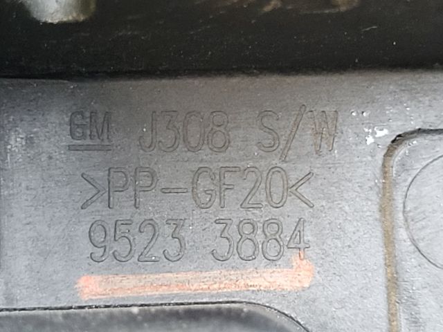 bontott CHEVROLET CRUZE Hátsó középső Lökhárító Tartó (Műanyag)