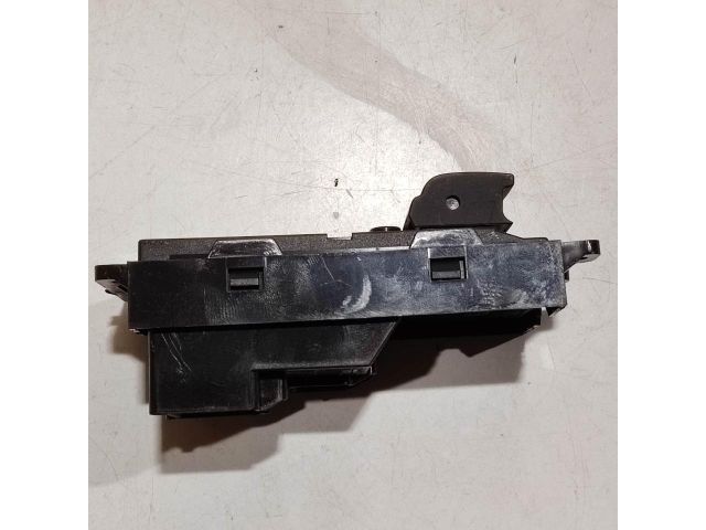bontott CHEVROLET CRUZE Jobb első Ablakemelő Kapcsoló
