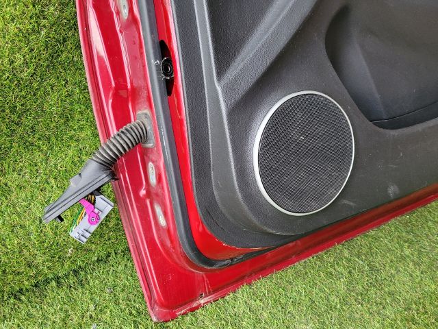 bontott CHEVROLET CRUZE Jobb első Ajtó (Részeivel)