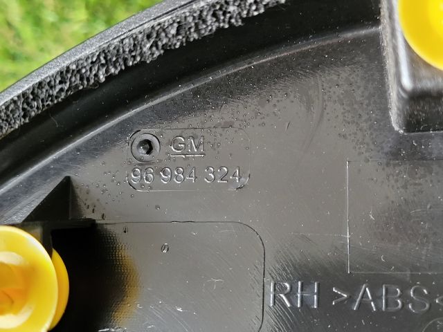 bontott CHEVROLET CRUZE Jobb első Ajtó (Részeivel)