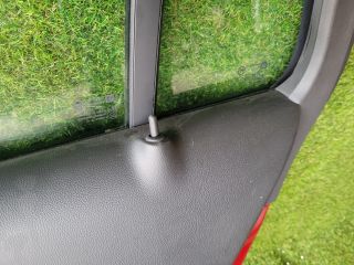 bontott CHEVROLET CRUZE Jobb hátsó Ajtó (Részeivel)