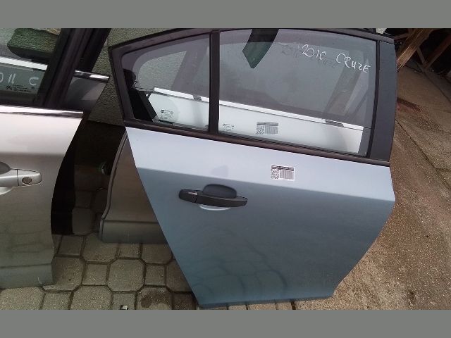bontott CHEVROLET CRUZE Jobb hátsó Ajtó (Részeivel)