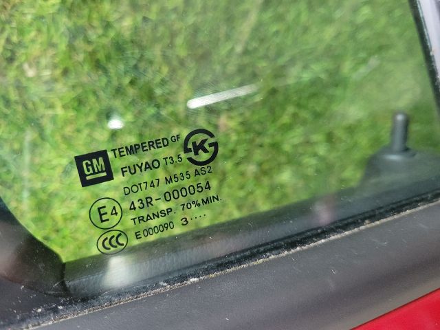 bontott CHEVROLET CRUZE Jobb hátsó Ajtó (Részeivel)