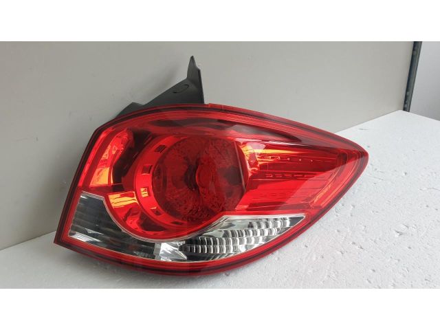 bontott CHEVROLET CRUZE Jobb Hátsó Lámpa
