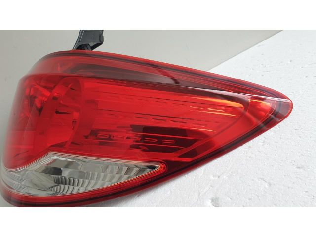 bontott CHEVROLET CRUZE Jobb Hátsó Lámpa