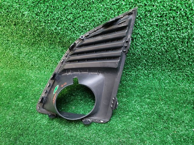 bontott CHEVROLET CRUZE Jobb Ködlámpa Rács