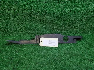 bontott CHEVROLET CRUZE Jobb Sárvédő Csavar Burkolat