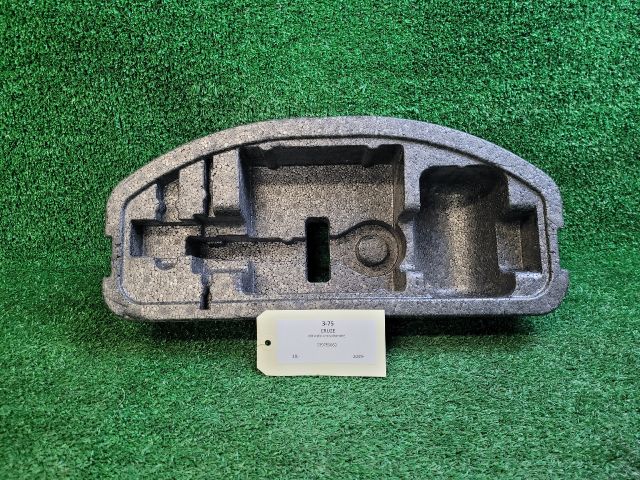 bontott CHEVROLET CRUZE Pótkerék Szerszámtartó