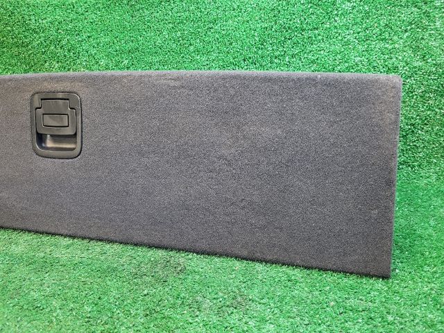 bontott CHEVROLET CRUZE Pótkerék Szerszámtartó