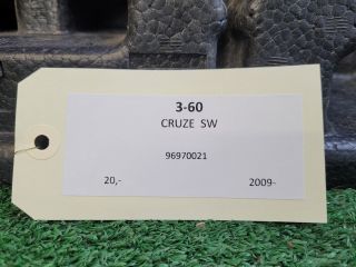 bontott CHEVROLET CRUZE Pótkerék Szerszámtartó