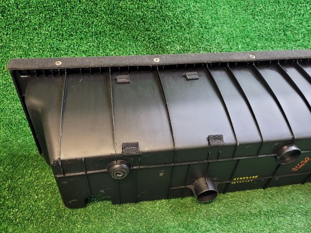 bontott CHEVROLET CRUZE Pótkerék Szerszámtartó