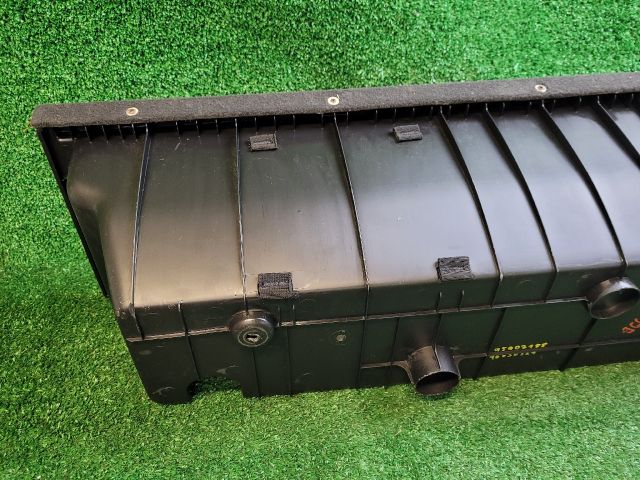 bontott CHEVROLET CRUZE Pótkerék Szerszámtartó