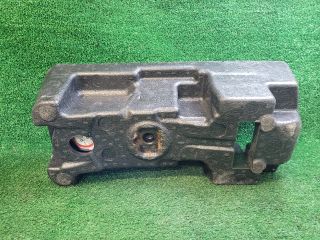 bontott CHEVROLET CRUZE Pótkerék Szerszámtartó