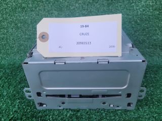 bontott CHEVROLET CRUZE Rádió / CD