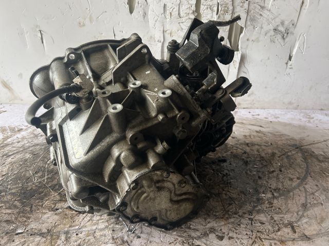 bontott CHEVROLET EPICA Váltó (Mechanikus)