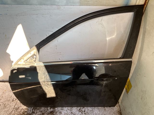 bontott CHEVROLET EPICA Bal első Ajtó (Üres lemez)