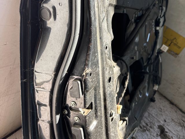 bontott CHEVROLET EPICA Bal első Ajtó (Üres lemez)