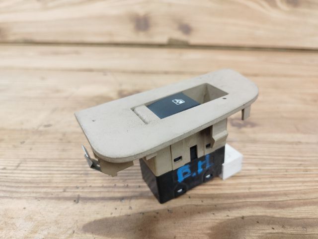 bontott CHEVROLET EPICA Bal hátsó Ablakemelő Kapcsoló