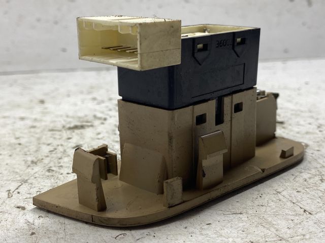 bontott CHEVROLET EPICA Bal hátsó Ablakemelő Kapcsoló