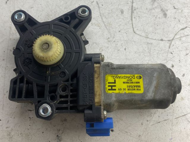 bontott CHEVROLET EPICA Bal hátsó Ablakemelő Motor