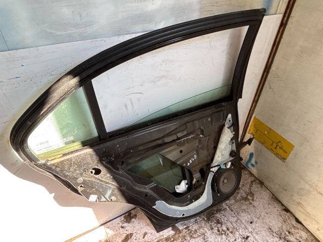 bontott CHEVROLET EPICA Bal hátsó Ajtó (Üres lemez)