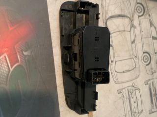 bontott CHEVROLET EPICA Jobb első Ablakemelő Kapcsoló