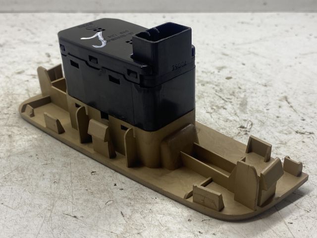 bontott CHEVROLET EPICA Jobb első Ablakemelő Kapcsoló