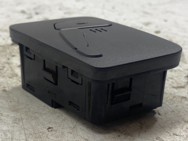 bontott CHEVROLET EPICA Jobb első Ülésfűtés Kapcsoló