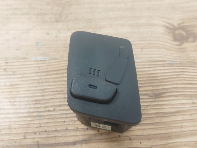 bontott CHEVROLET EPICA Jobb első Ülésfűtés Kapcsoló