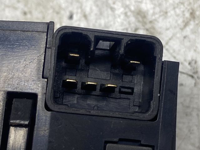 bontott CHEVROLET EPICA Jobb első Ülésfűtés Kapcsoló