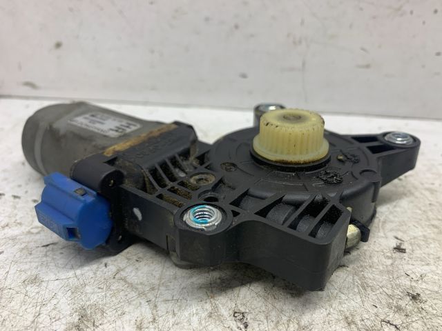 bontott CHEVROLET EPICA Jobb hátsó Ablakemelő Motor