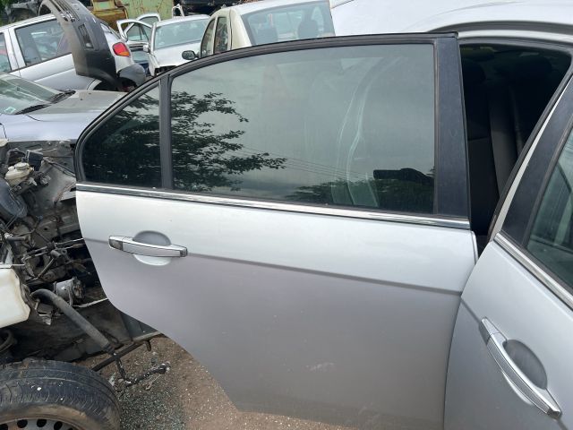 bontott CHEVROLET EPICA Jobb hátsó Ajtó (Üres lemez)