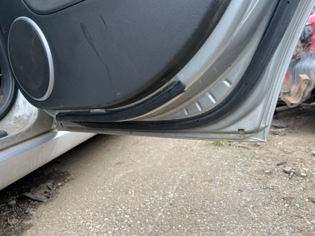 bontott CHEVROLET EPICA Jobb hátsó Ajtó (Üres lemez)