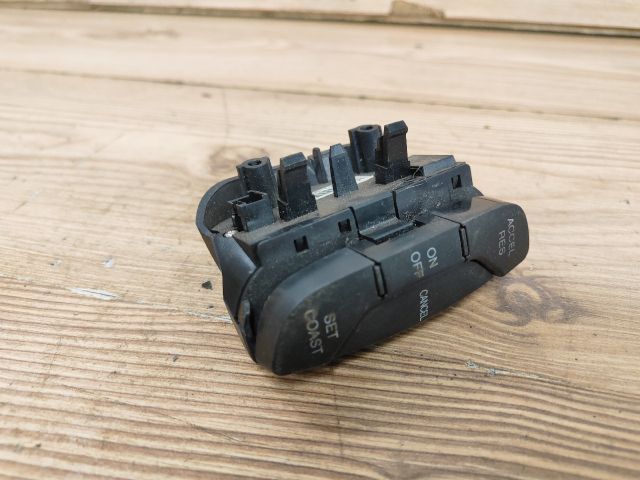 bontott CHEVROLET EPICA Rádió / CD Kapcsoló