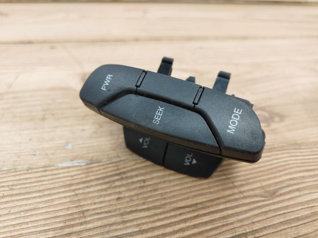 bontott CHEVROLET EPICA Rádió / CD Kapcsoló