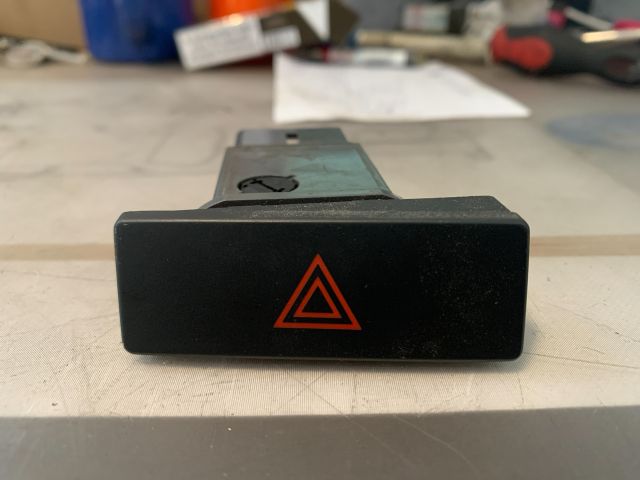 bontott CHEVROLET EPICA Vészvillogó Kapcsoló