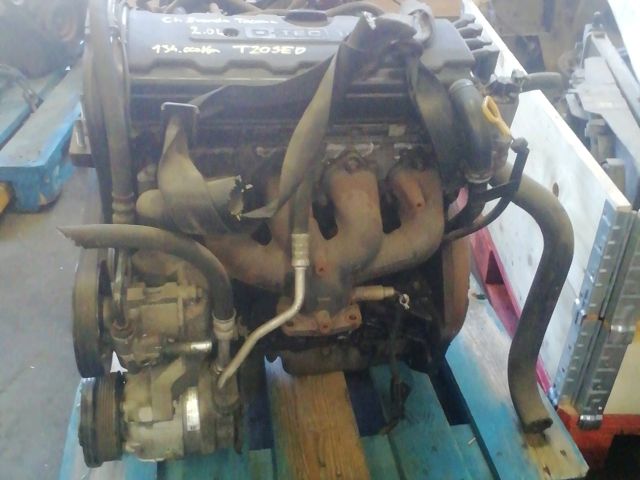 bontott CHEVROLET EVANDA Motor (Fűzött blokk hengerfejjel)