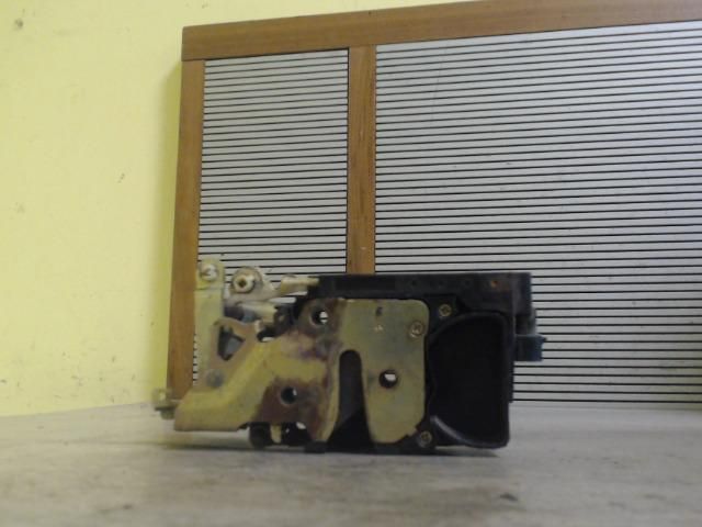 bontott CHEVROLET KALOS Bal első Ajtózár