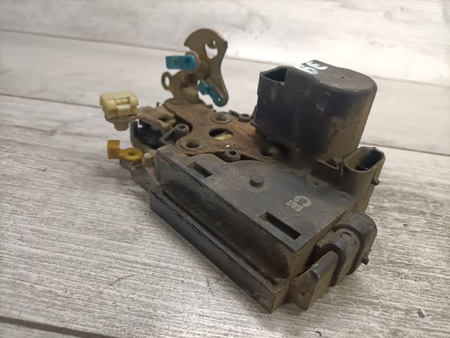 bontott CHEVROLET KALOS Bal első Ajtózár