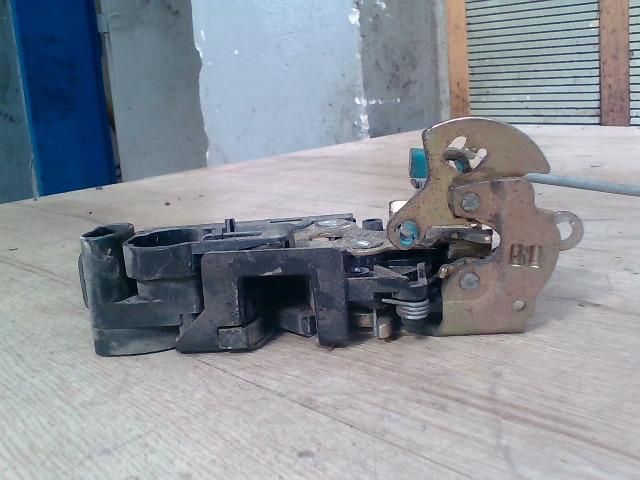 bontott CHEVROLET KALOS Bal első Ajtózár