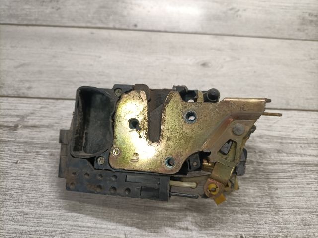 bontott CHEVROLET KALOS Bal első Ajtózár