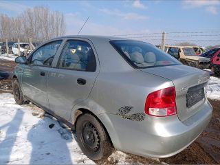 bontott CHEVROLET KALOS Bal hátsó Ablakvezető Gumi