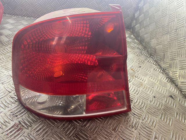 bontott CHEVROLET KALOS Bal Hátsó Lámpa