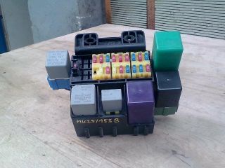 bontott CHEVROLET KALOS Biztosítéktábla Utastér