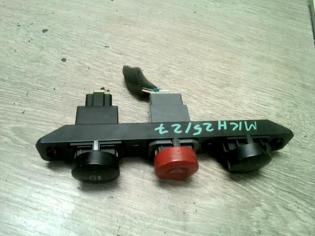 bontott CHEVROLET KALOS Elakadásjelző Háromszög