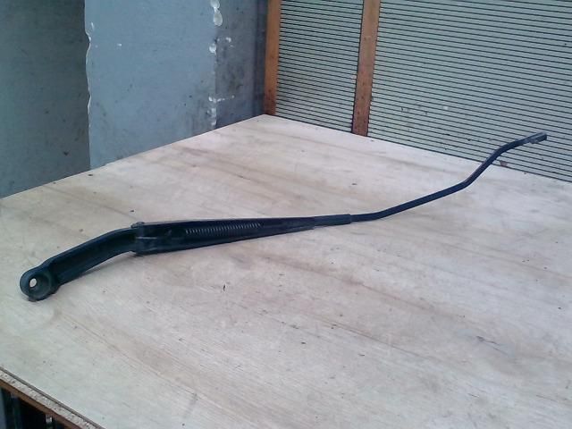 bontott CHEVROLET KALOS Jobb első Ablaktörlő Kar