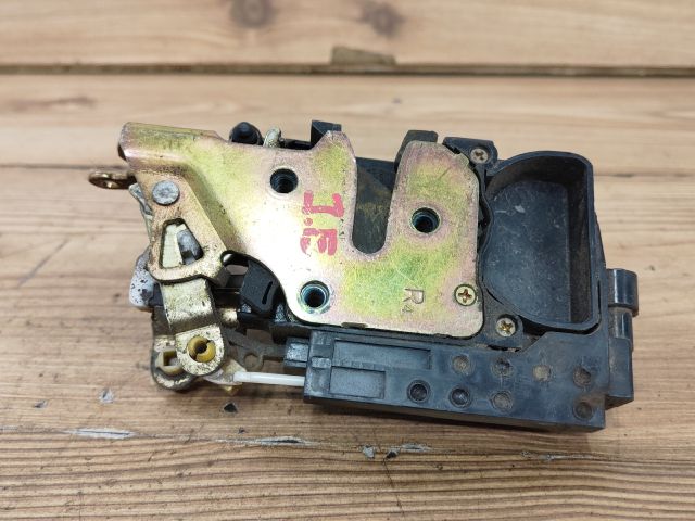 bontott CHEVROLET KALOS Jobb első Ajtózár