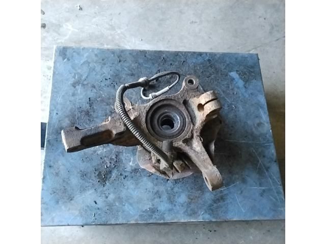 bontott CHEVROLET LACETTI Bal első Csonkállvány Kerékaggyal