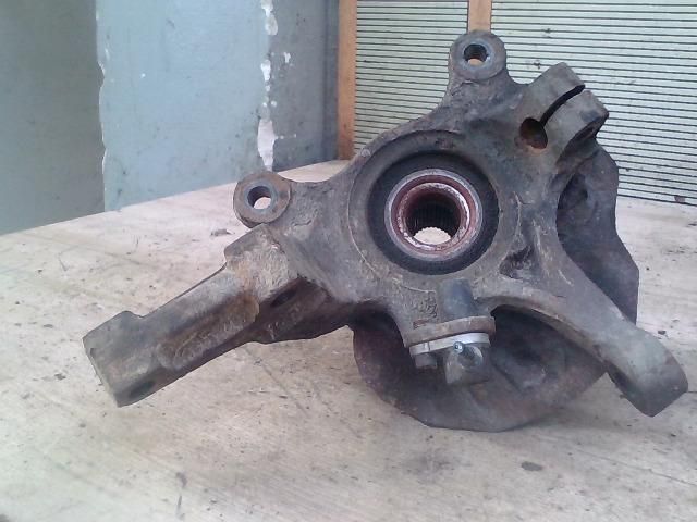 bontott CHEVROLET LACETTI Bal első Csonkállvány Kerékaggyal