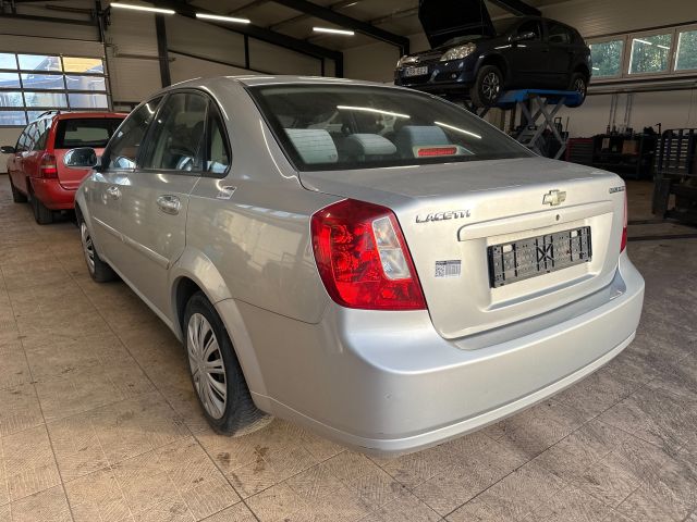 bontott CHEVROLET LACETTI Bal első Csonkállvány Kerékaggyal